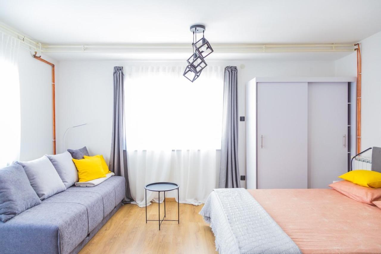 Apartman Japlenski Делнице Екстериор снимка