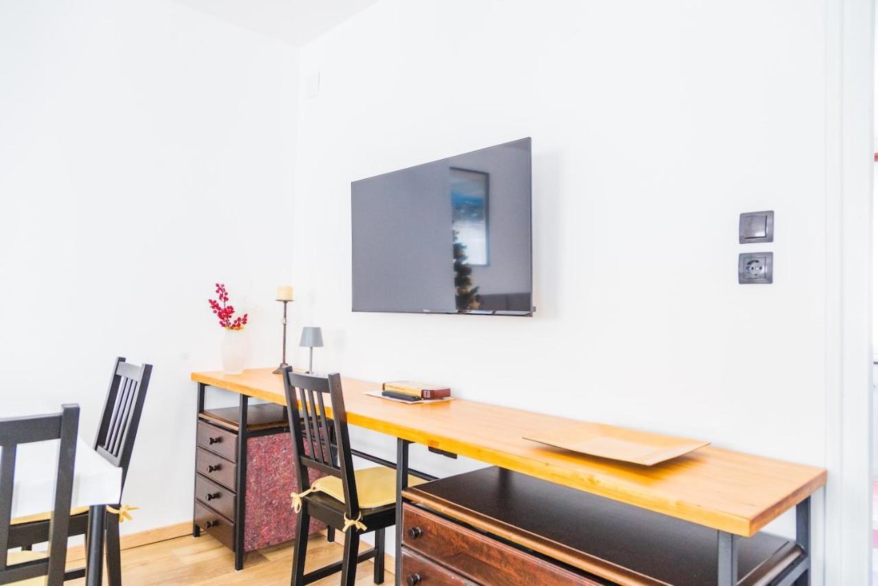 Apartman Japlenski Делнице Екстериор снимка