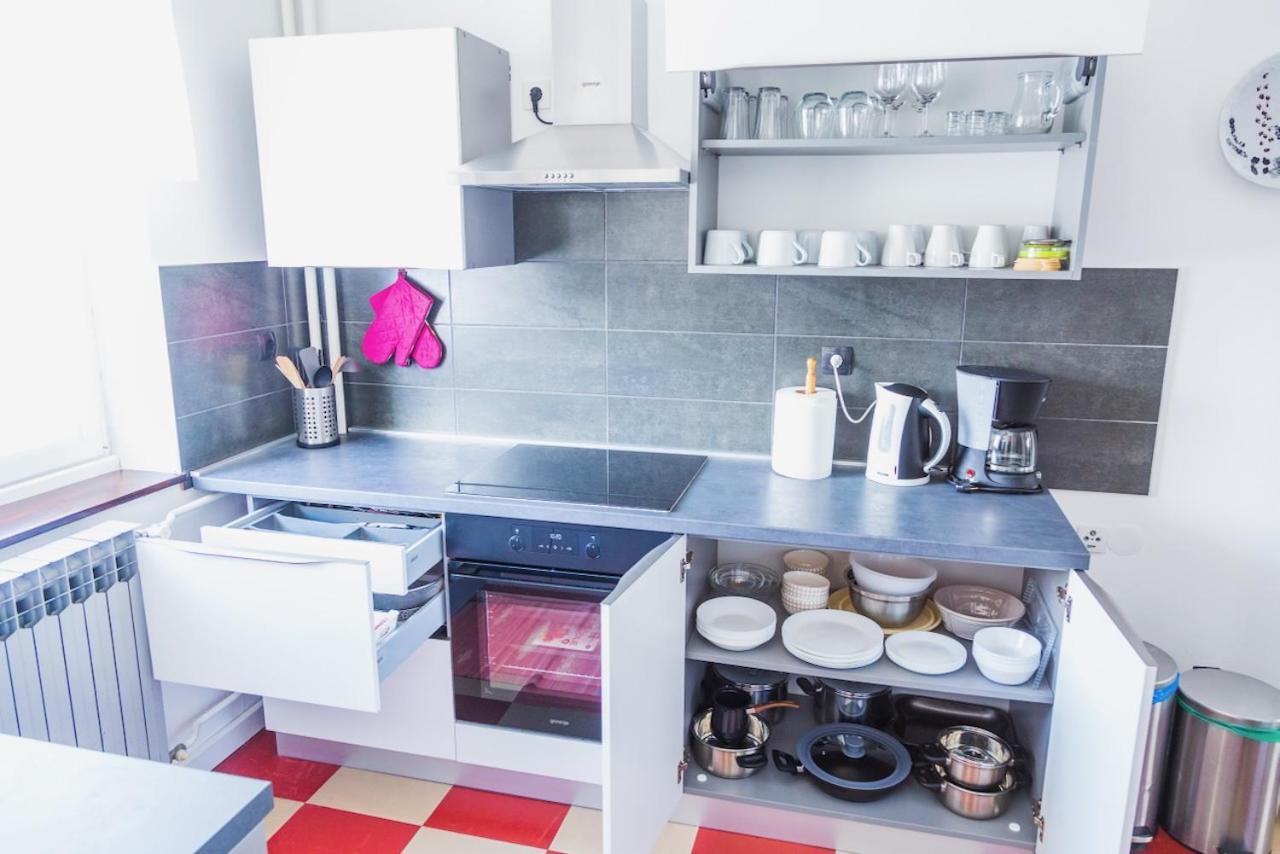Apartman Japlenski Делнице Екстериор снимка