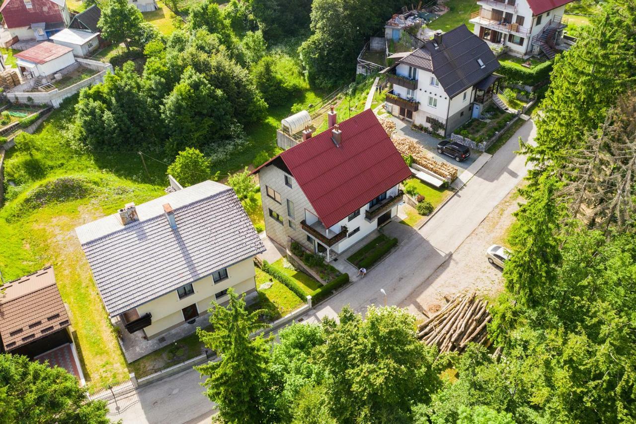 Apartman Japlenski Делнице Екстериор снимка
